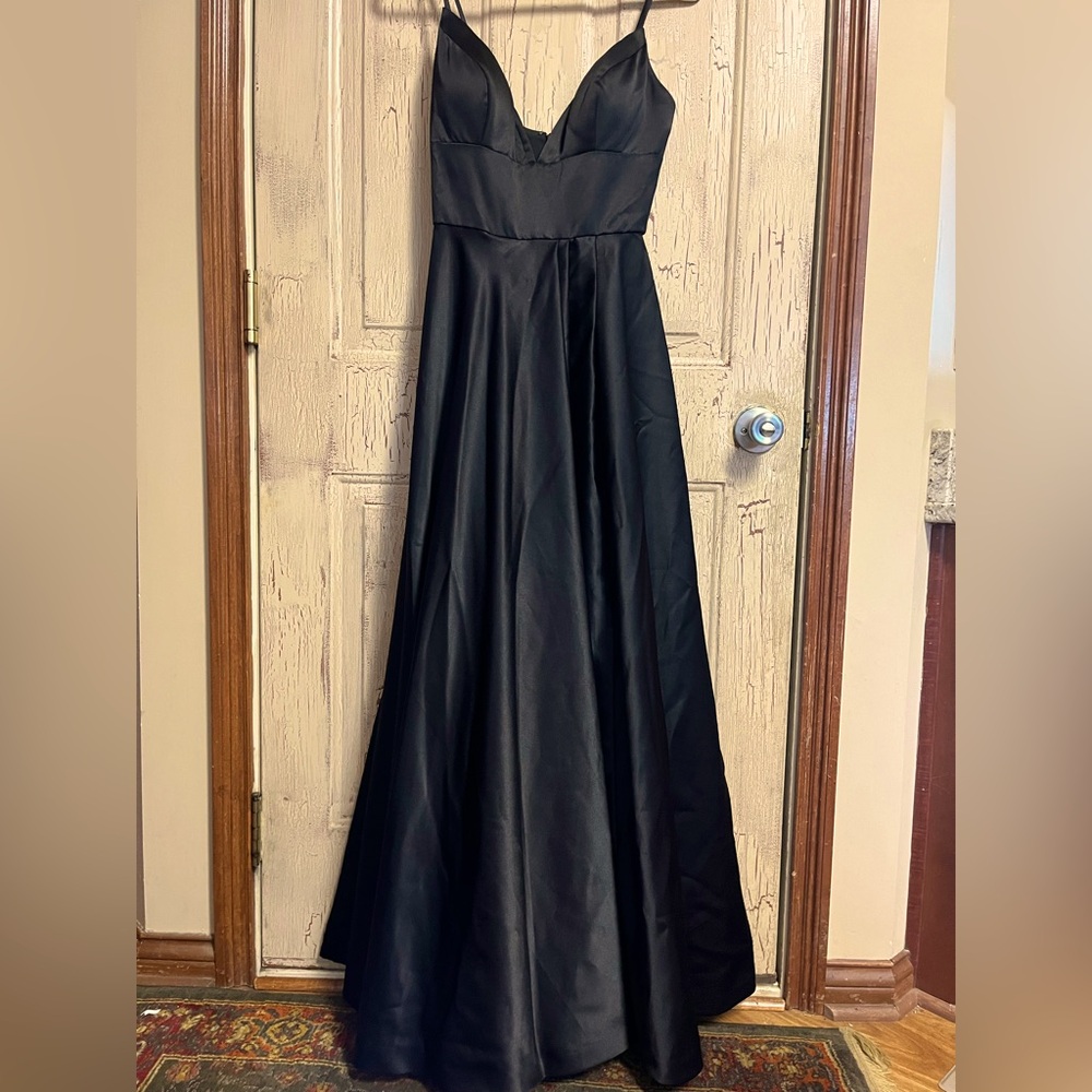 Elegant Black Formal Dress